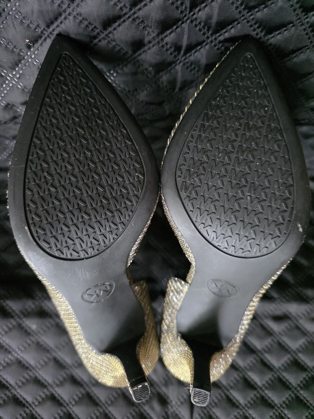 Michael Kors Dorothy Flex Glitter Pumps Gold Silver 7M Peeling Insole